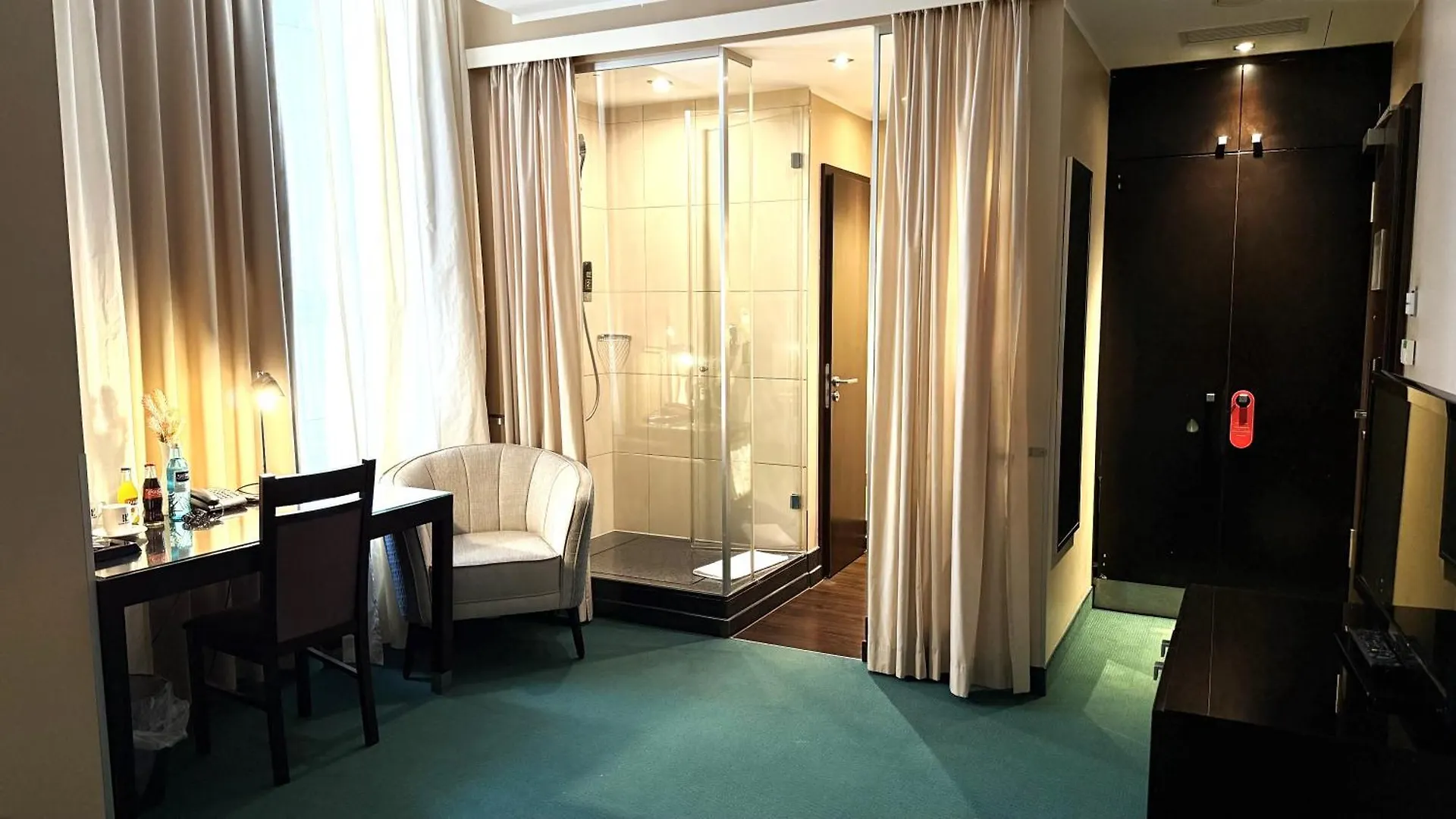 Hotel Lumiere An Der Messe Francfort-sur-le-Main
