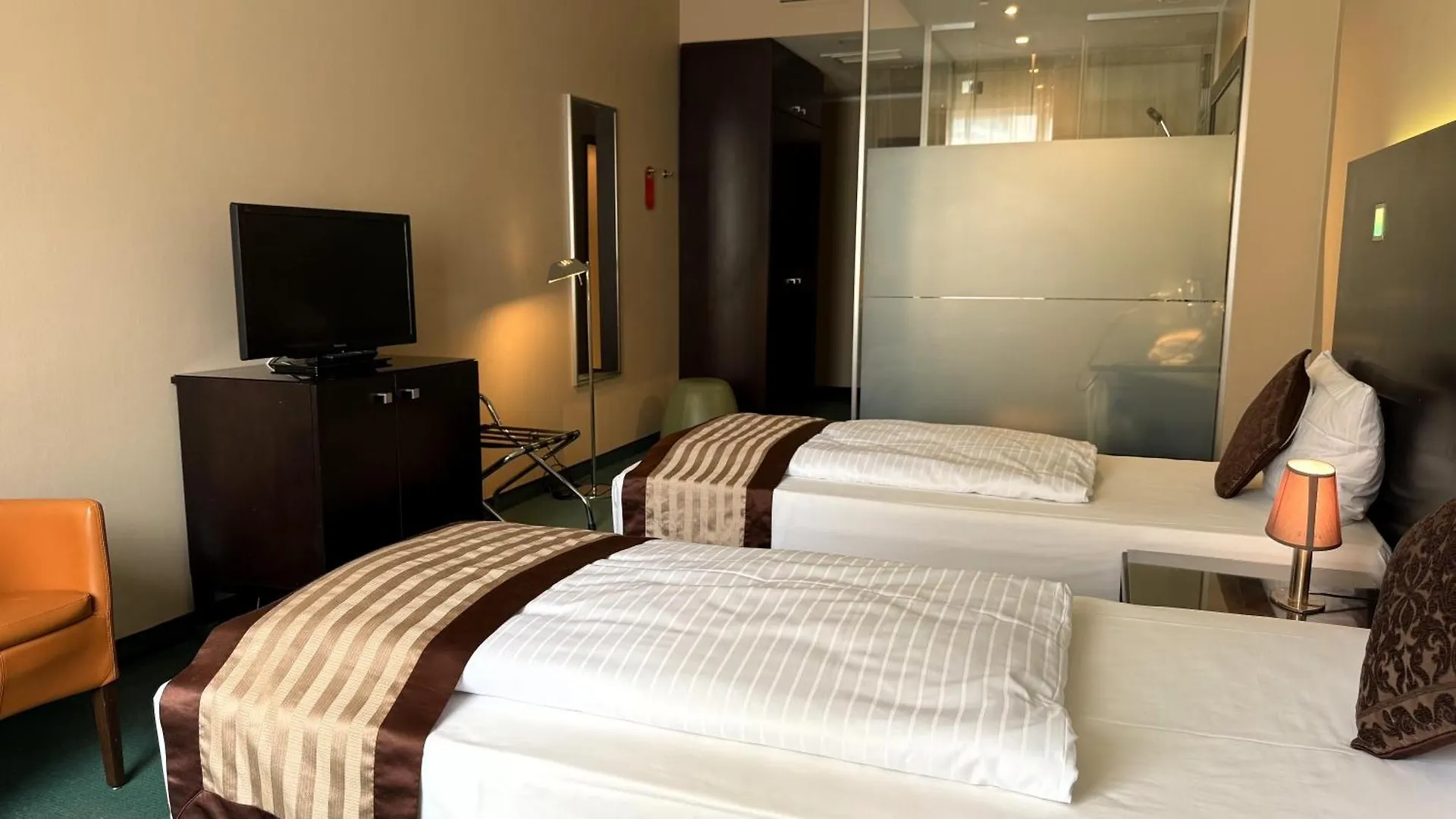 Hotel Lumiere An Der Messe Francfort-sur-le-Main