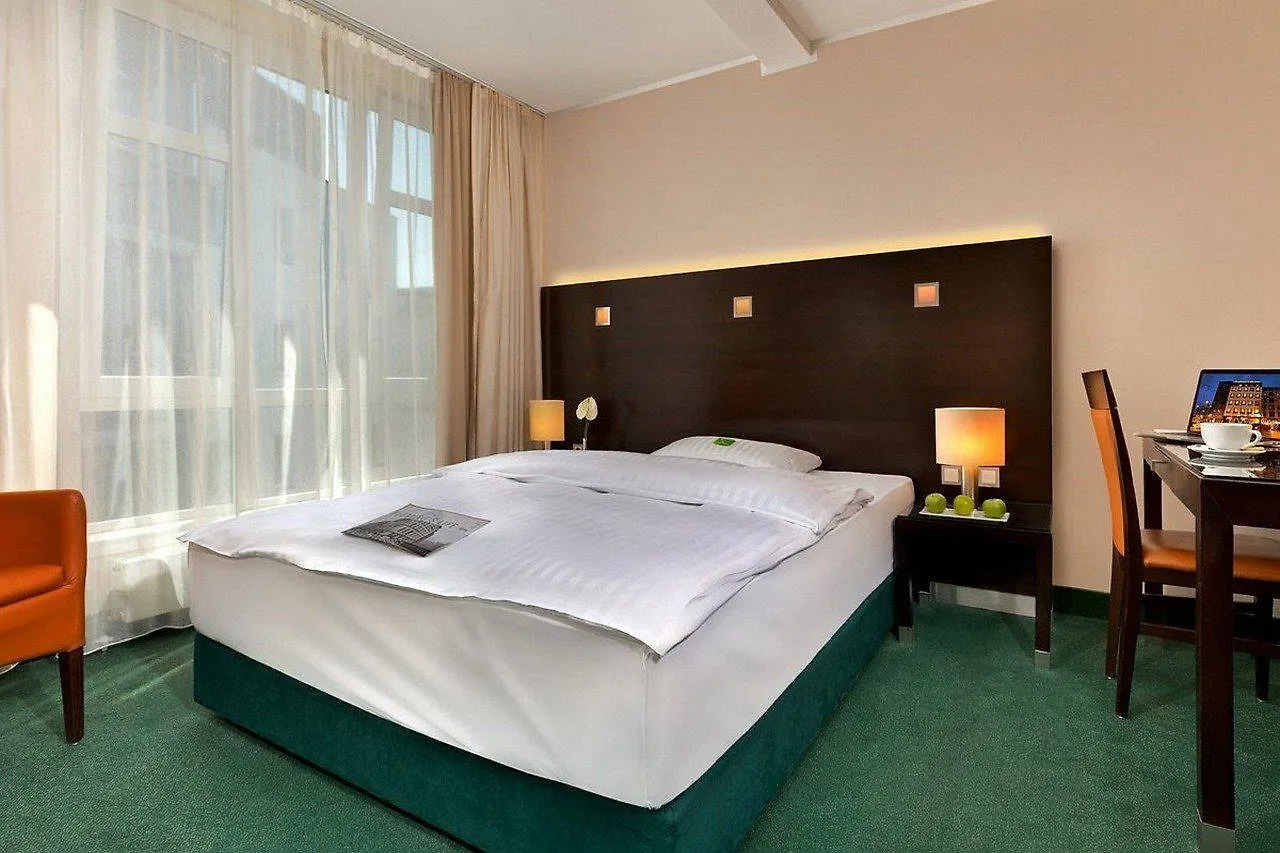 Hotel Lumiere An Der Messe 