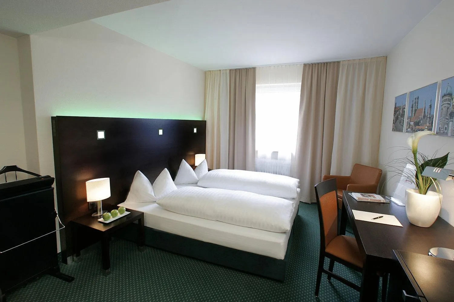 Hotel Lumiere An Der Messe 