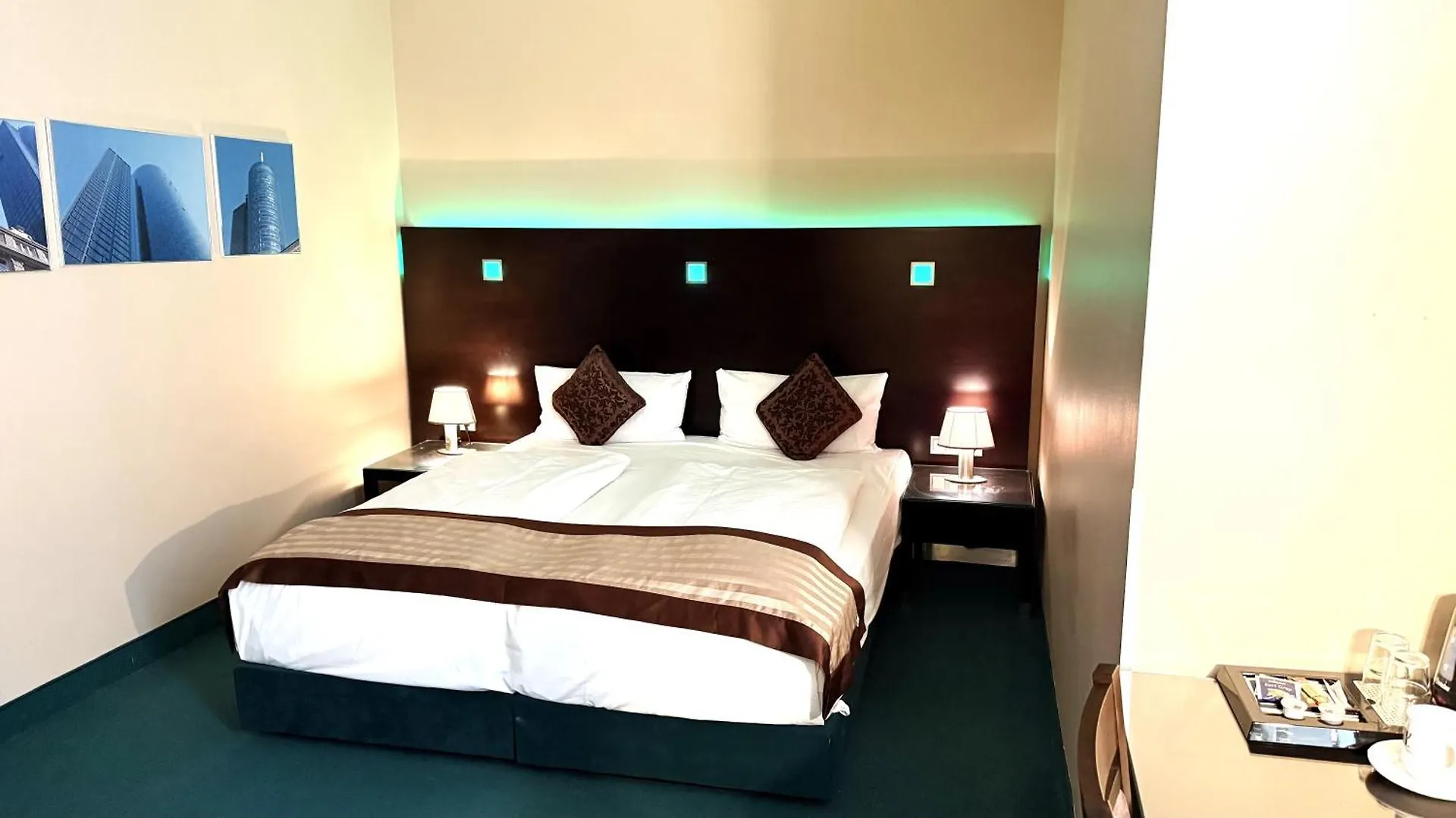 Hotel Lumiere An Der Messe 美因河畔法兰克福