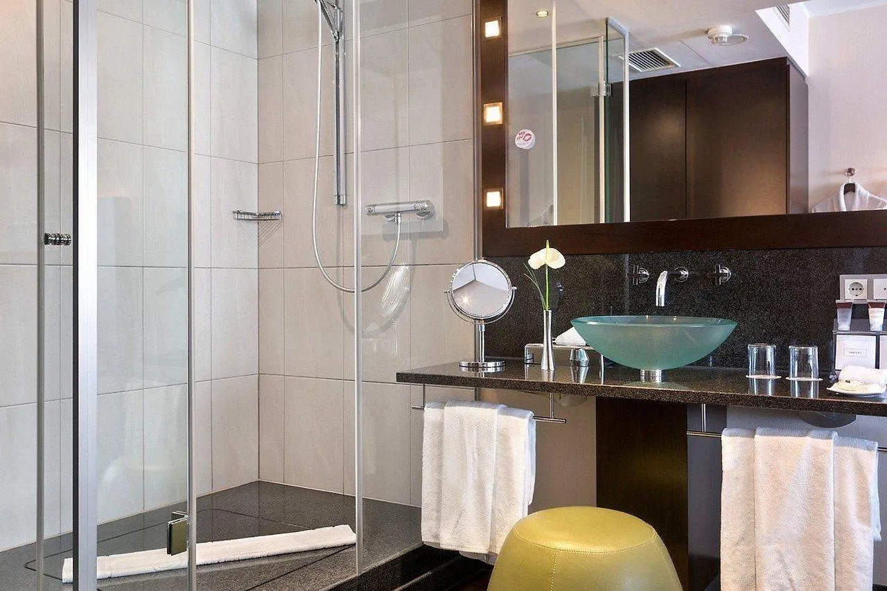 Hotel Lumiere An Der Messe 